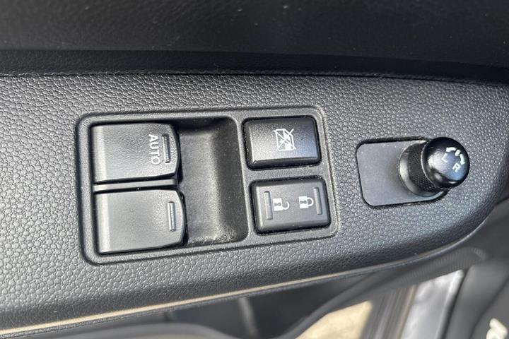 Grå Suzuki Ignis fra 2022