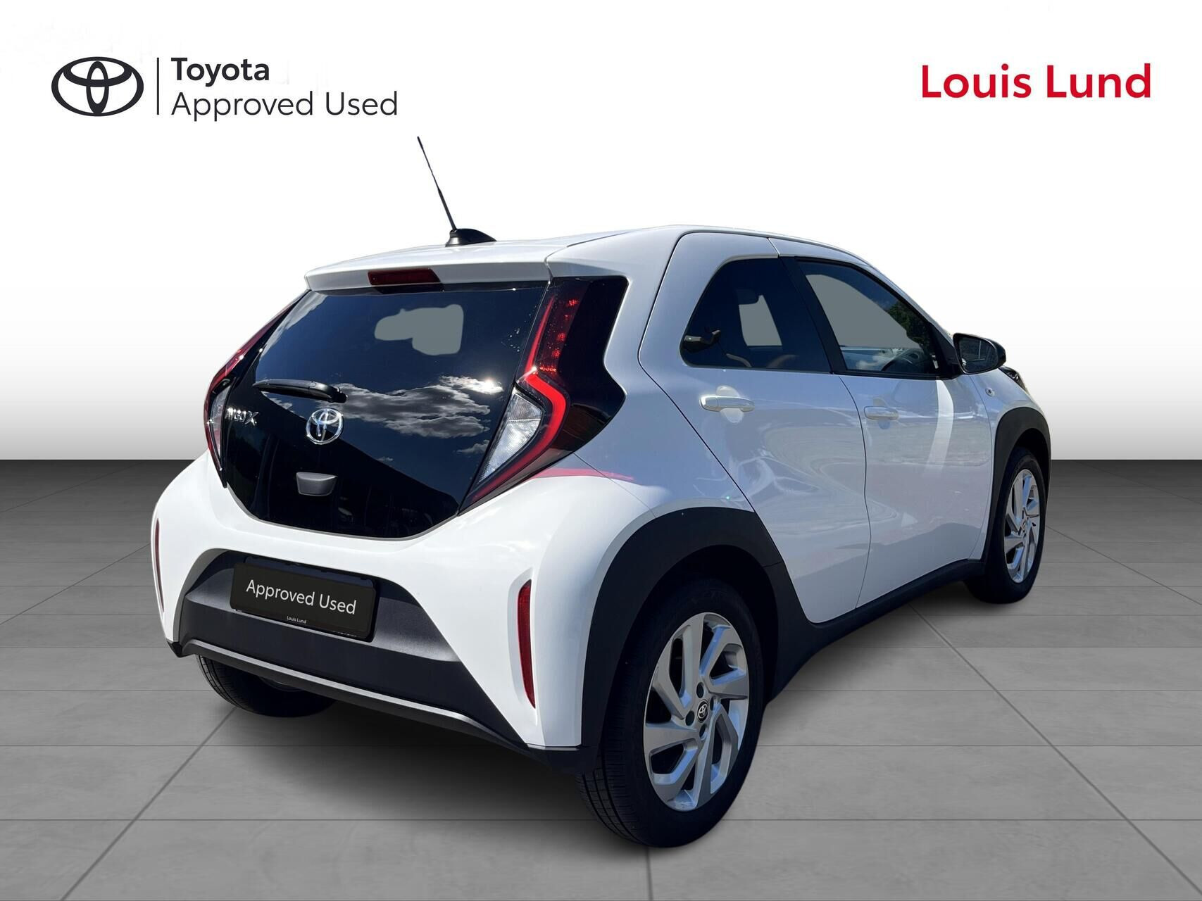 Hvid Toyota Aygo X fra 2025