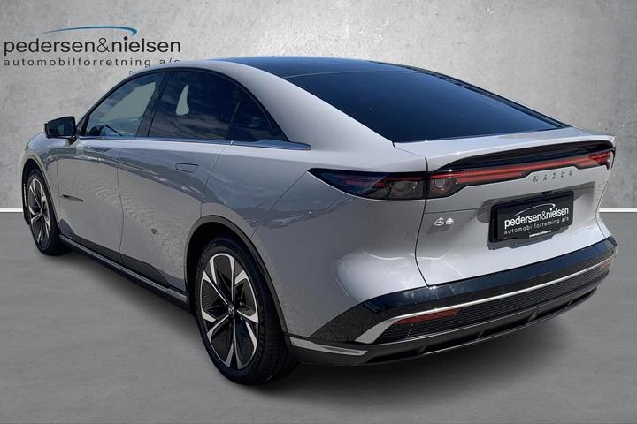 Grå Mazda 6e fra 2025
