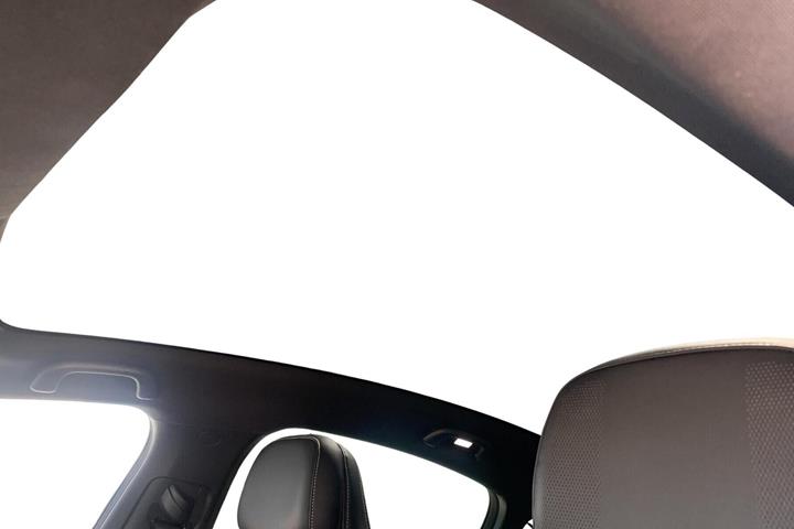 Grå Mazda 6e fra 2025