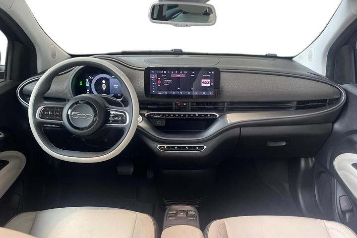 Sort Fiat 500e fra 2023