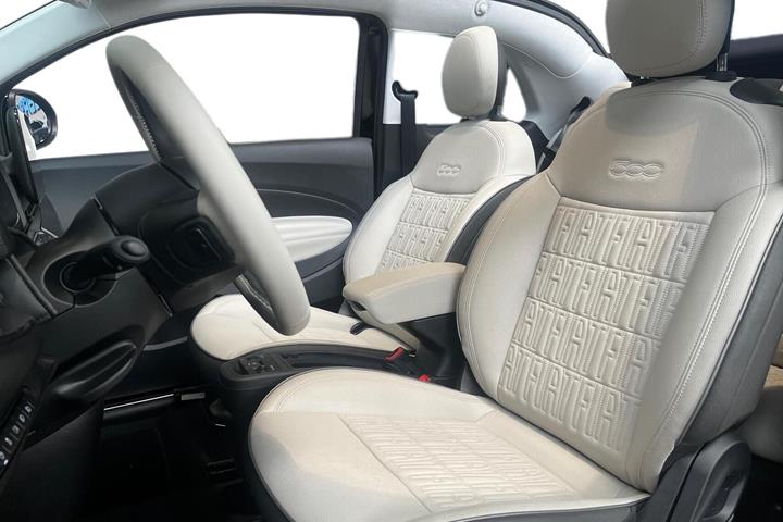 Sort Fiat 500e fra 2023