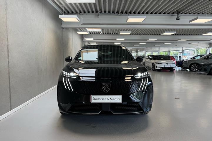 Sort Peugeot e-5008 fra 2026