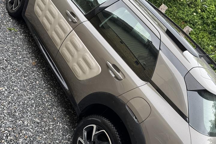 Brun Citroën C4 Cactus fra 2015
