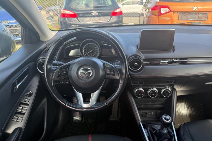 Sort Mazda 2 fra 2015