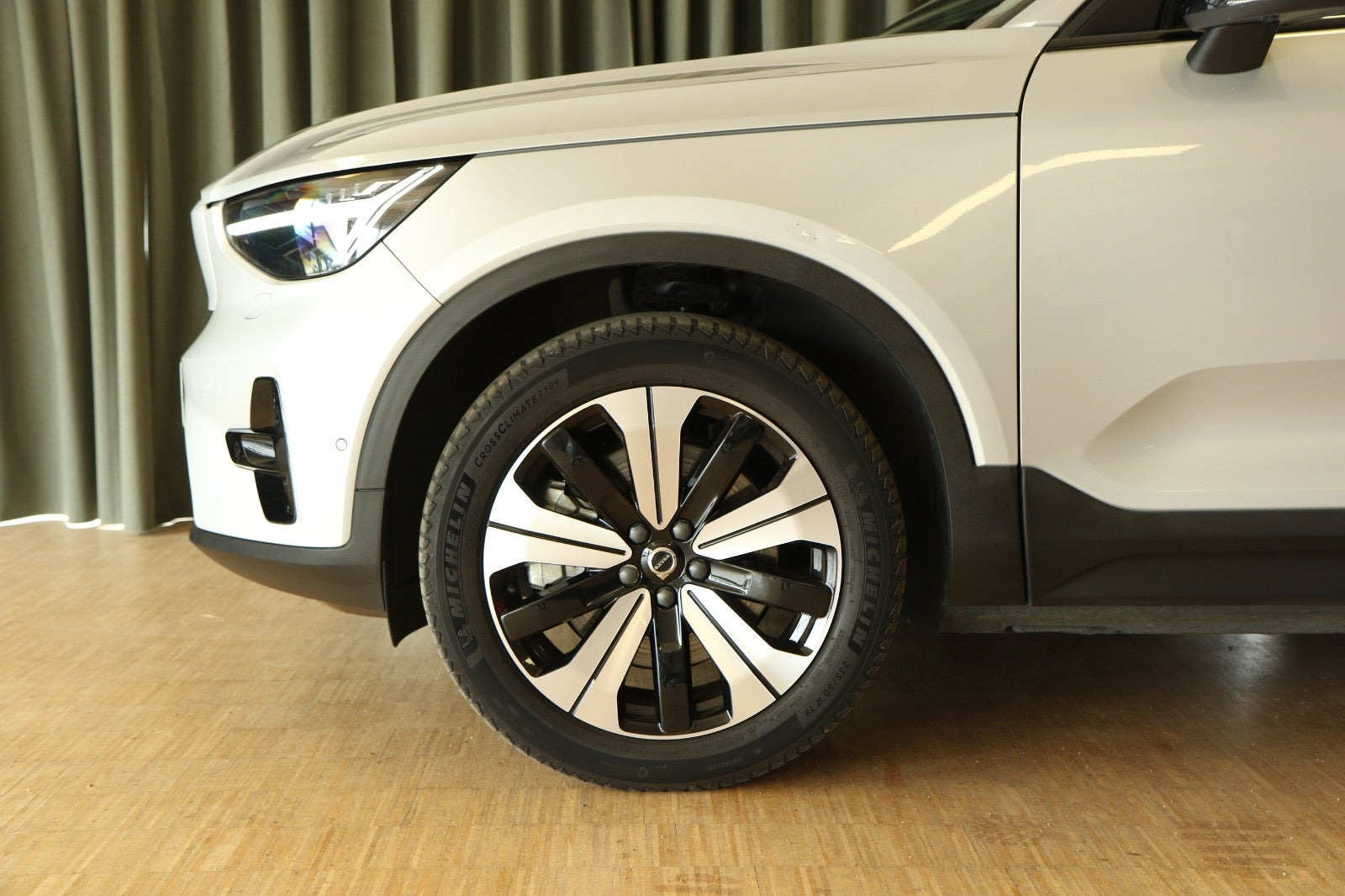 Grøn Volvo XC40 fra 2022