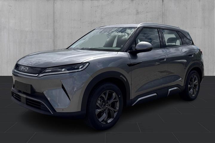 Grå BYD Atto 2 fra 2025 set udefra