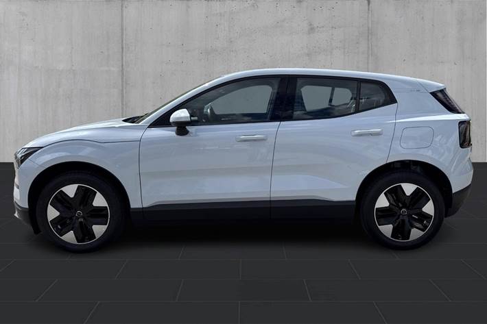 Blå Volvo EX30 fra 2024