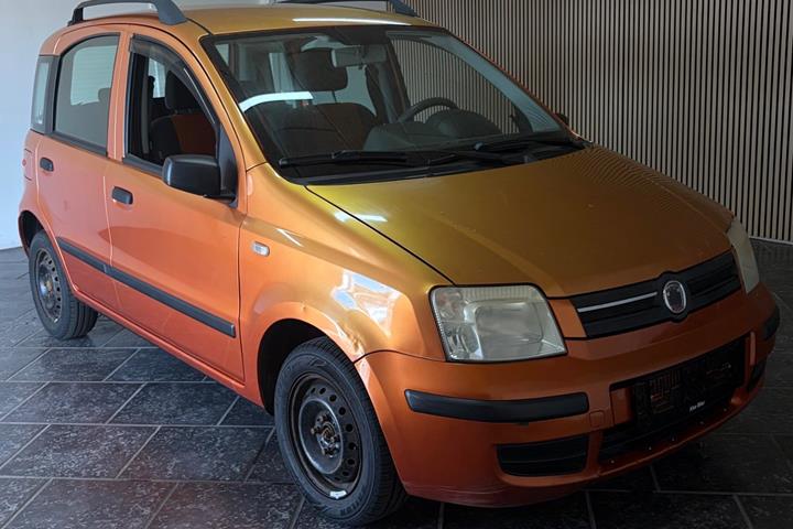 undefined Fiat Panda fra 2008 set udefra