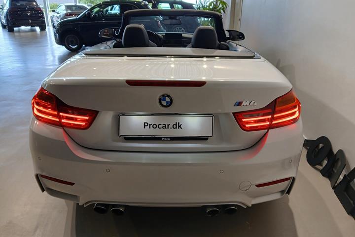 Hvid BMW M4 fra 2015