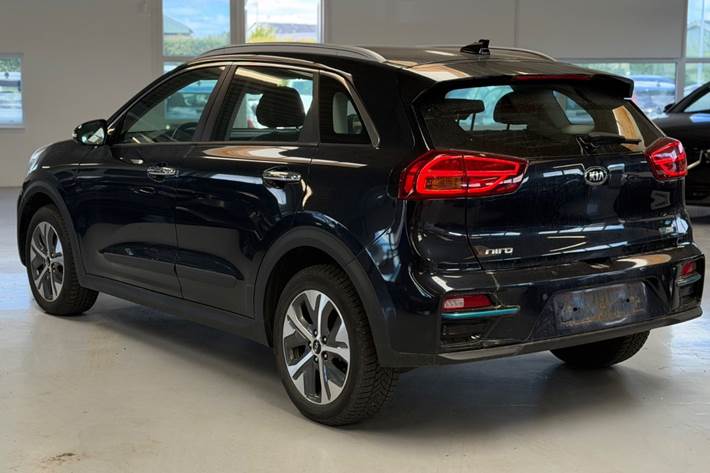Grå Kia e-Niro fra 2021