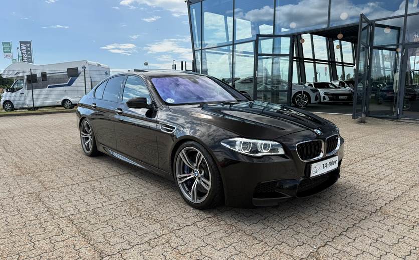 BMW M5 4,4 aut.