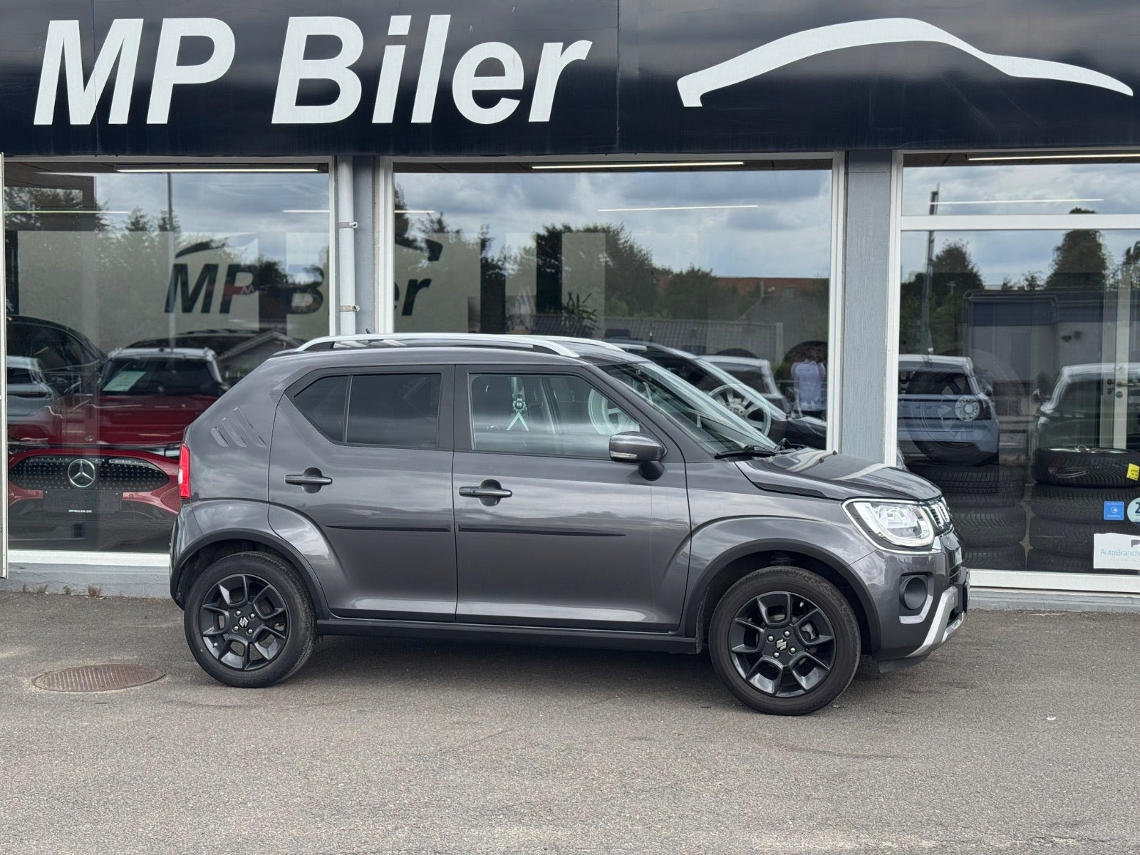 Grå Suzuki Ignis fra 2022