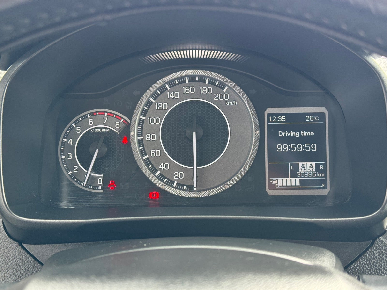 Grå Suzuki Ignis fra 2022