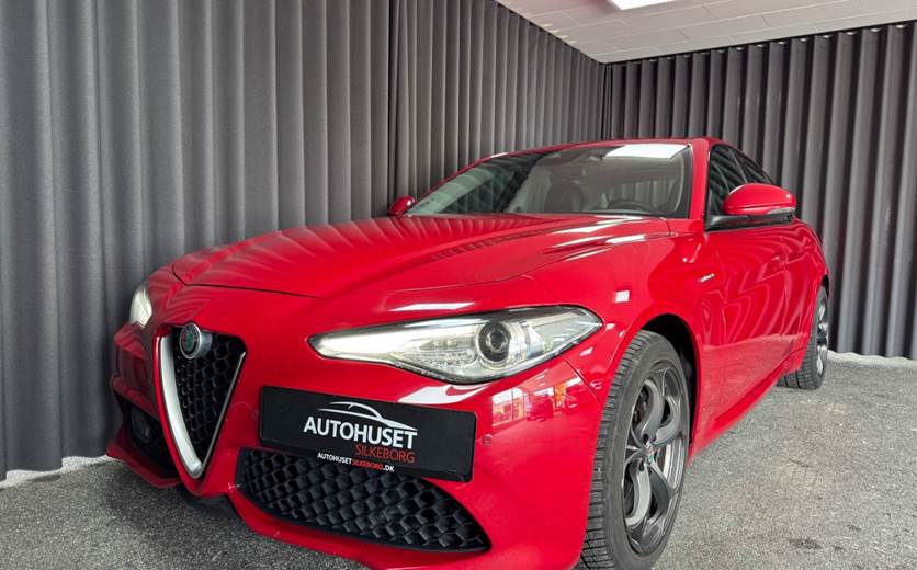 Alfa Romeo Giulia 2,0 T 280 Veloce aut. Q4