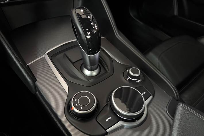 undefined Alfa Romeo Giulia fra 2018