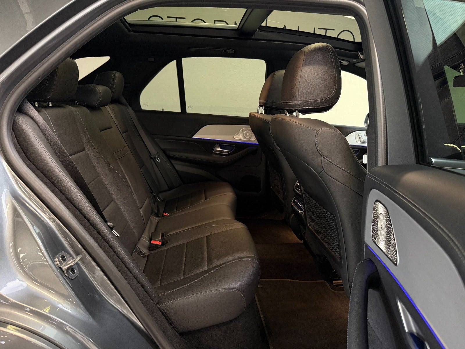 Grå Mercedes GLE350 de fra 2024