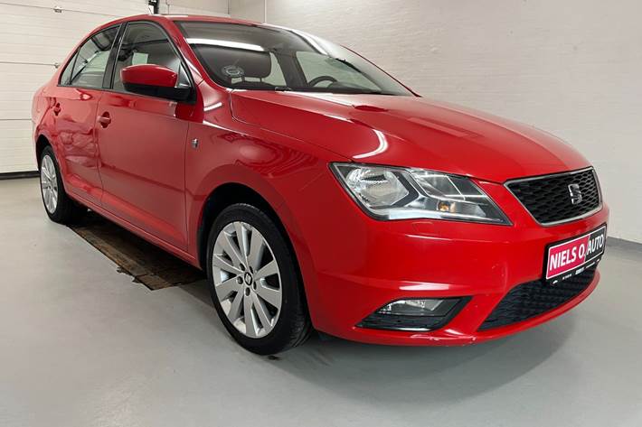 Rød Seat Toledo fra 2015