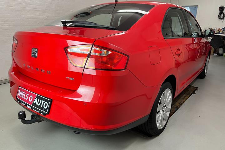 Rød Seat Toledo fra 2015