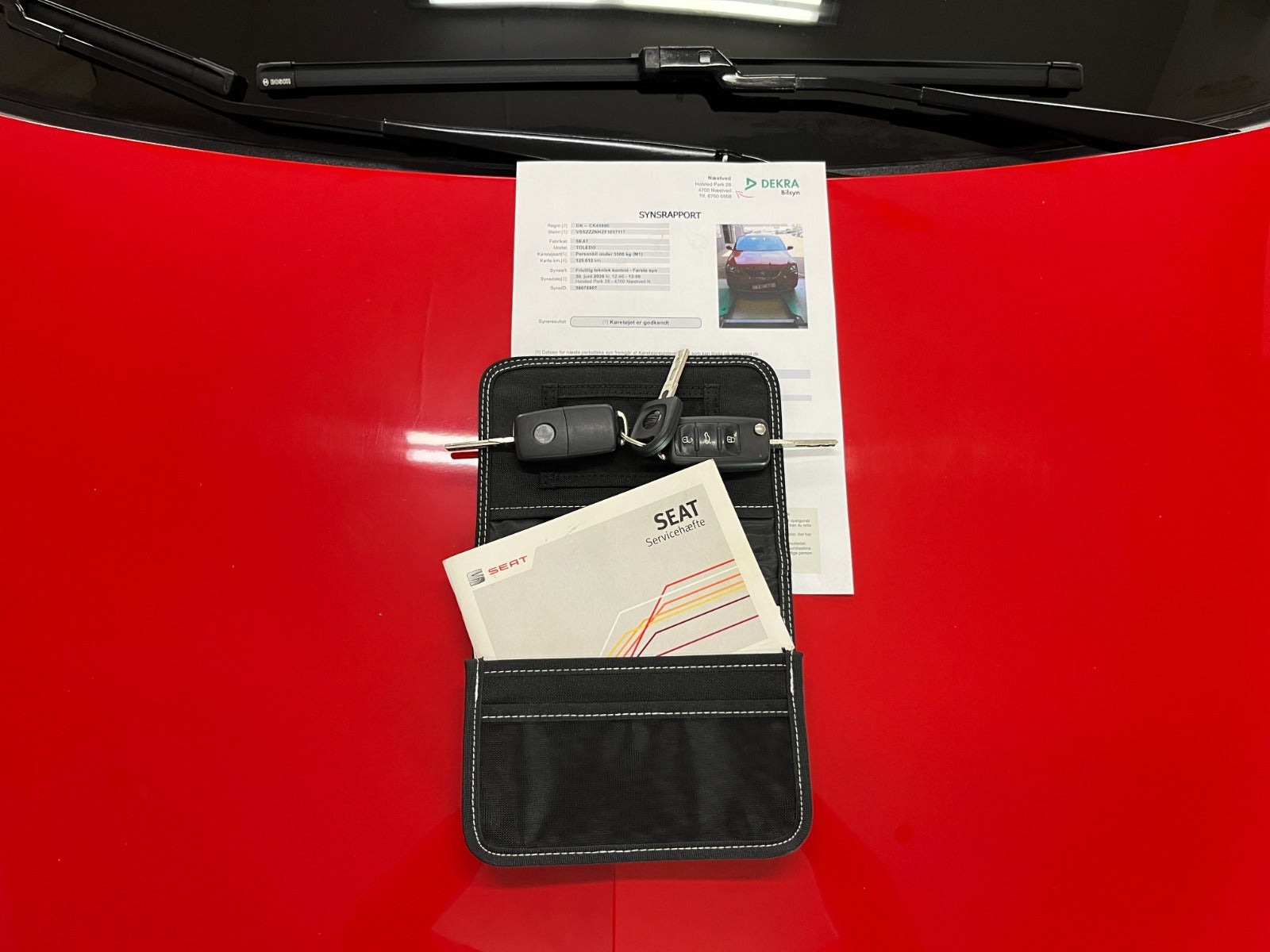 Rød Seat Toledo fra 2015