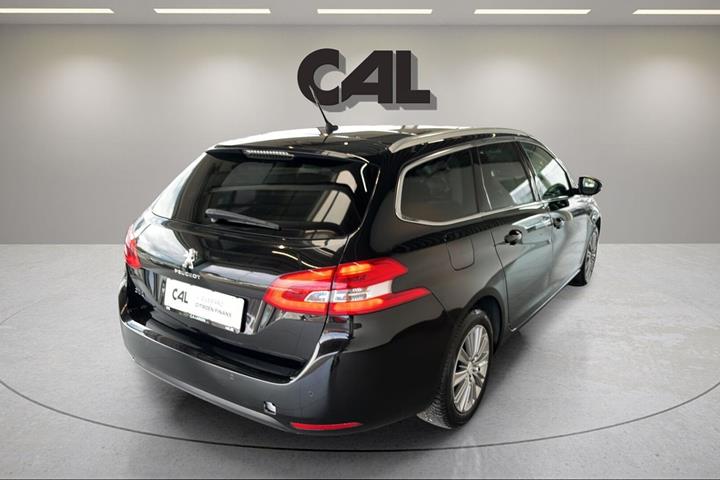 Sort Peugeot 308 fra 2018