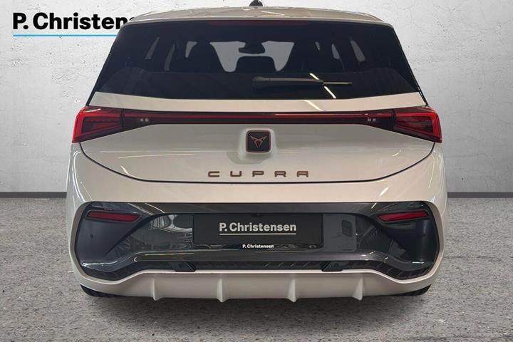 Hvid Cupra Born fra 2024
