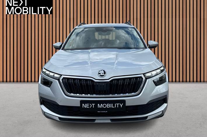 Sølv Skoda Kamiq fra 2022