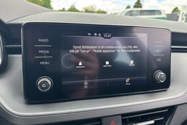 Sølv Skoda Kamiq fra 2022