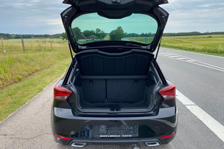 Sort Seat Ibiza fra 2021
