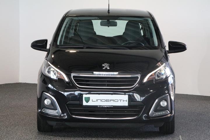 Sort Peugeot 108 fra 2020