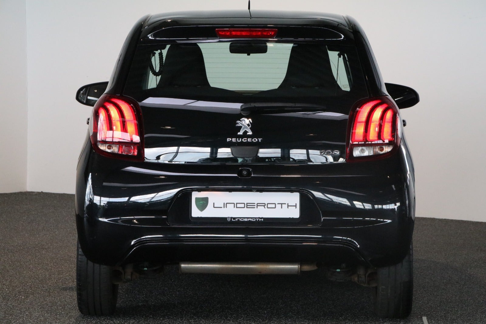 Sort Peugeot 108 fra 2020