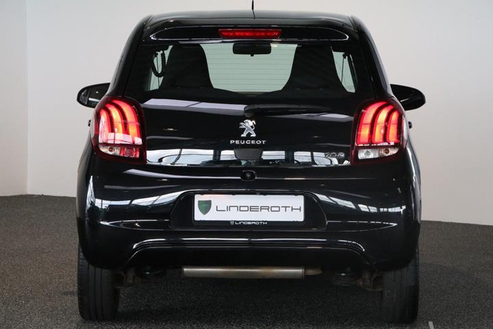 Sort Peugeot 108 fra 2020