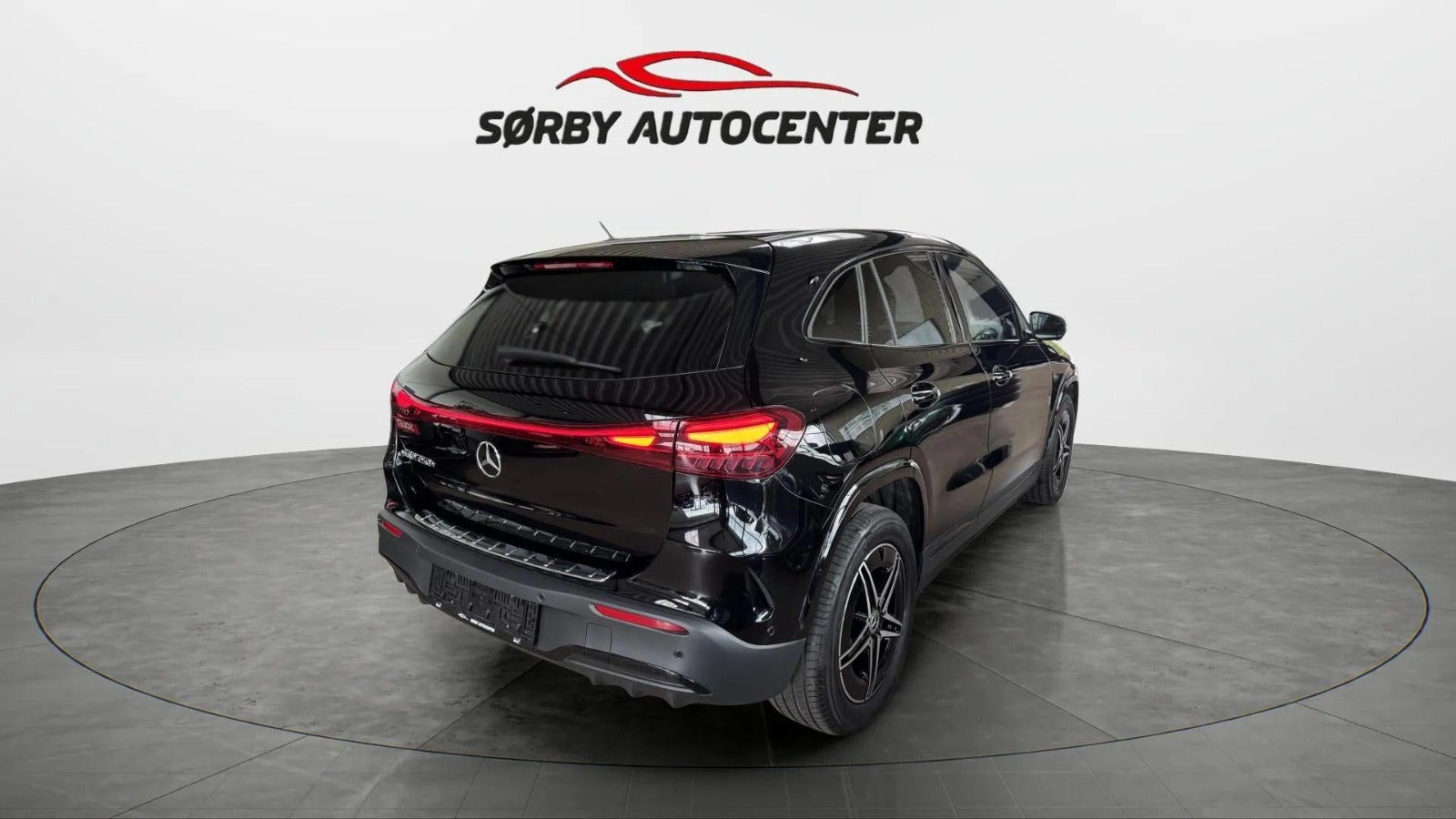Sort Mercedes EQA250+ fra 2025