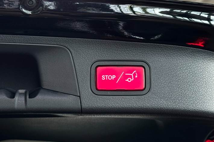 Sort Mercedes EQA250+ fra 2025
