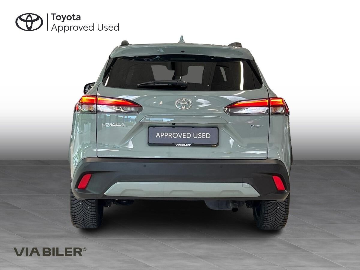 undefined Toyota Corolla Cross fra 2024