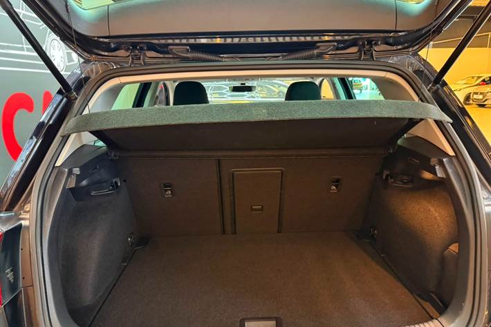 Sort VW Golf VII fra 2019