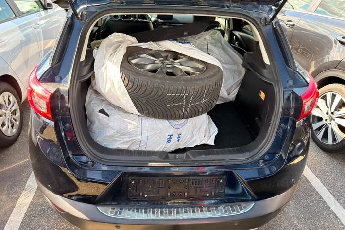 Blå Mazda CX-3 fra 2017