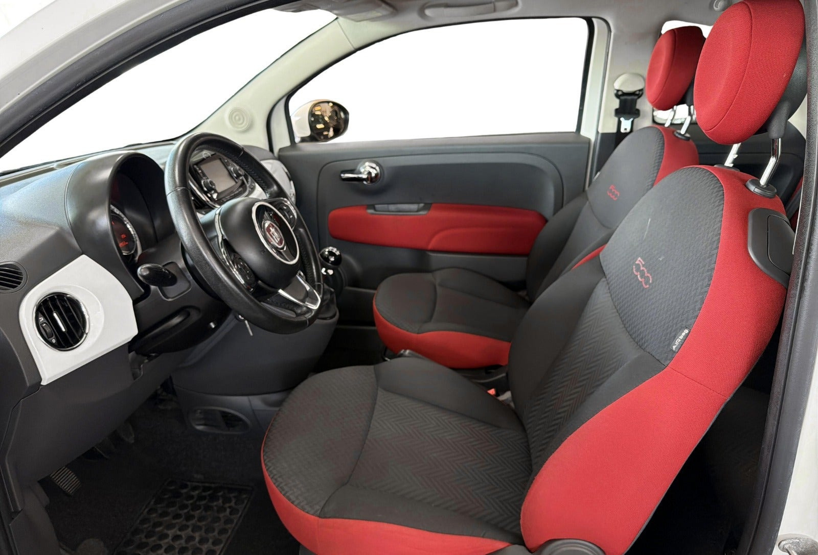 Hvid Fiat 500C fra 2016