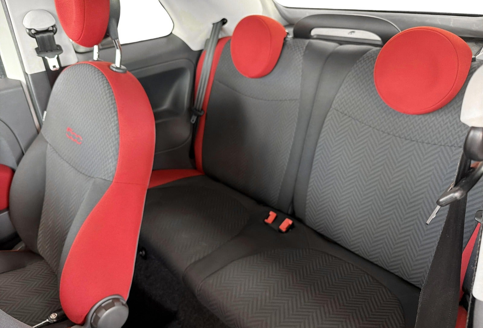 Hvid Fiat 500C fra 2016