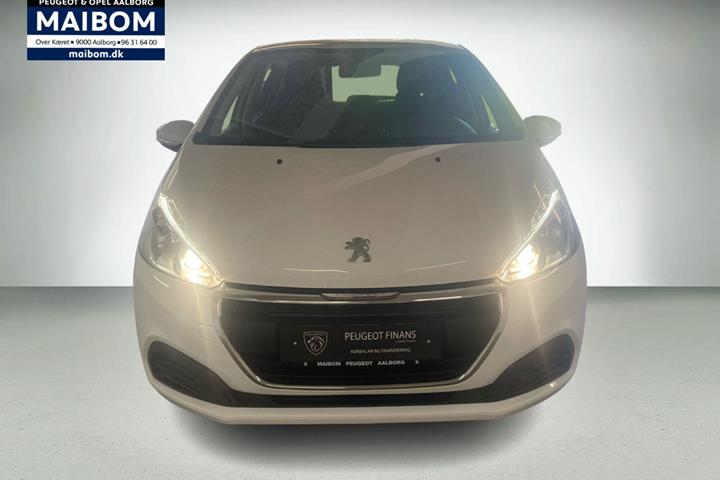 Hvid Peugeot 208 fra 2017
