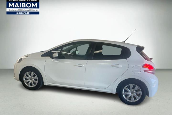 Hvid Peugeot 208 fra 2017