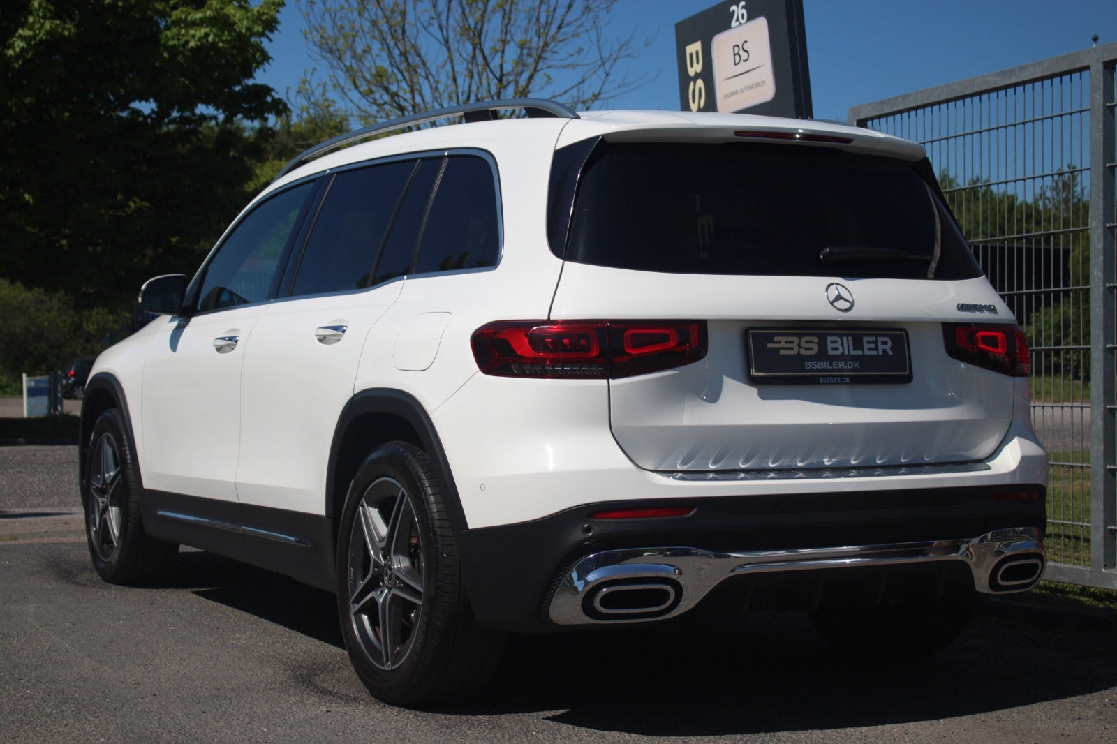 Hvid Mercedes GLB200 fra 2020