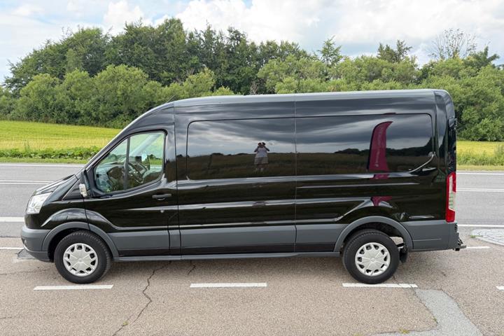 Sort Ford Transit 350 L3 Van fra 2016