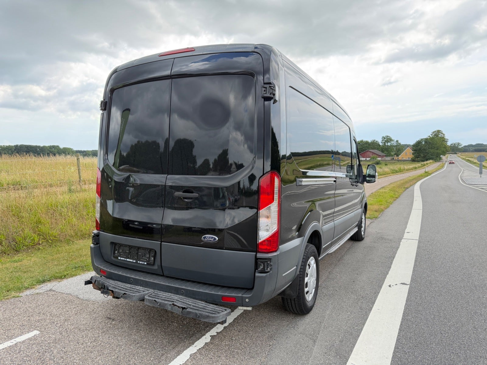 Sort Ford Transit 350 L3 Van fra 2016