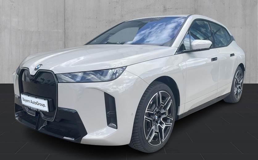 BMW iX xDrive60 M-Sport