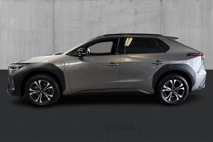 Grå Subaru Solterra fra 2025