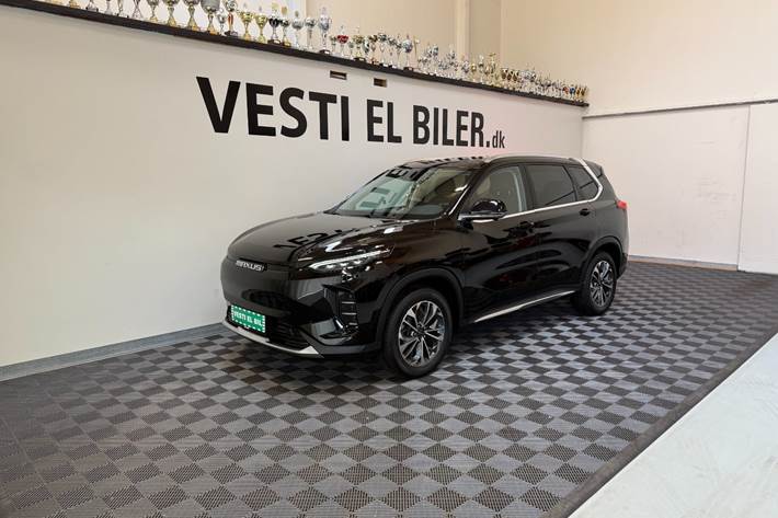 Sort Maxus Euniq6 fra 2022