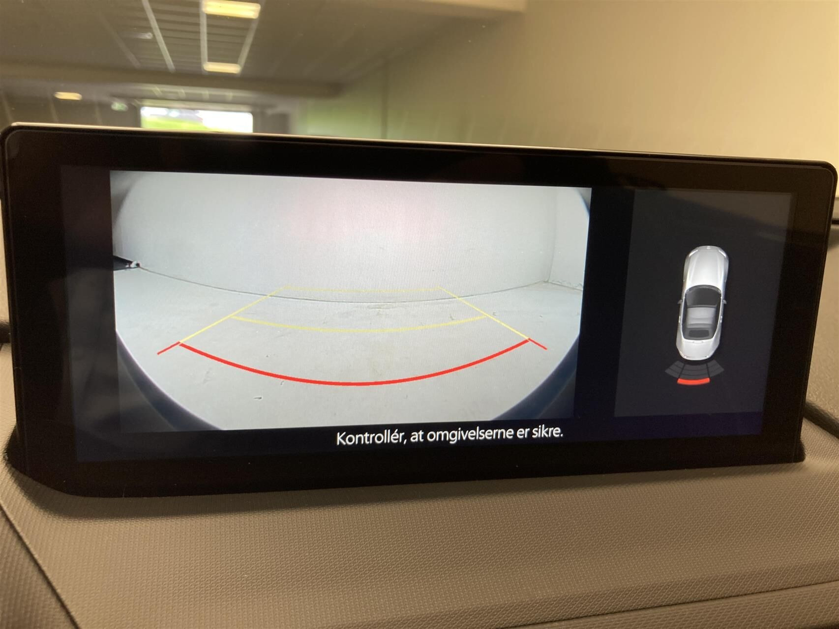 Blå Mazda MX-5 fra 2026