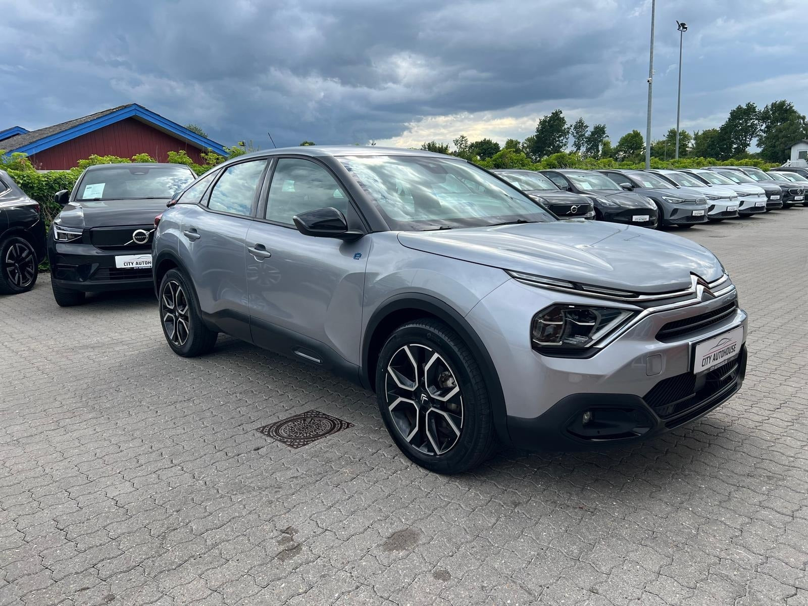 Grå Citroën ë-C4 fra 2023