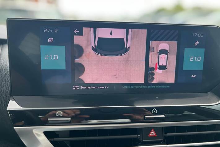 Grå Citroën ë-C4 fra 2023